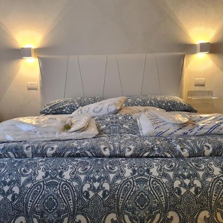 Residenza Venturini 2.0 Aparthotel Piacenza Exterior foto